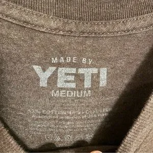 Yeti Shirts Yeti Brown Heather Tshirt Size M Camo Logo Poshmark